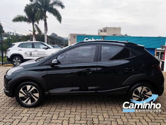HYUNDAI HB20X 1.6 16V FLEX EVOLUTION AUTOMÁTICO HYUNDAI HB20X 1.6 16V FLEX EVOLUTION AUTOMÁTICO